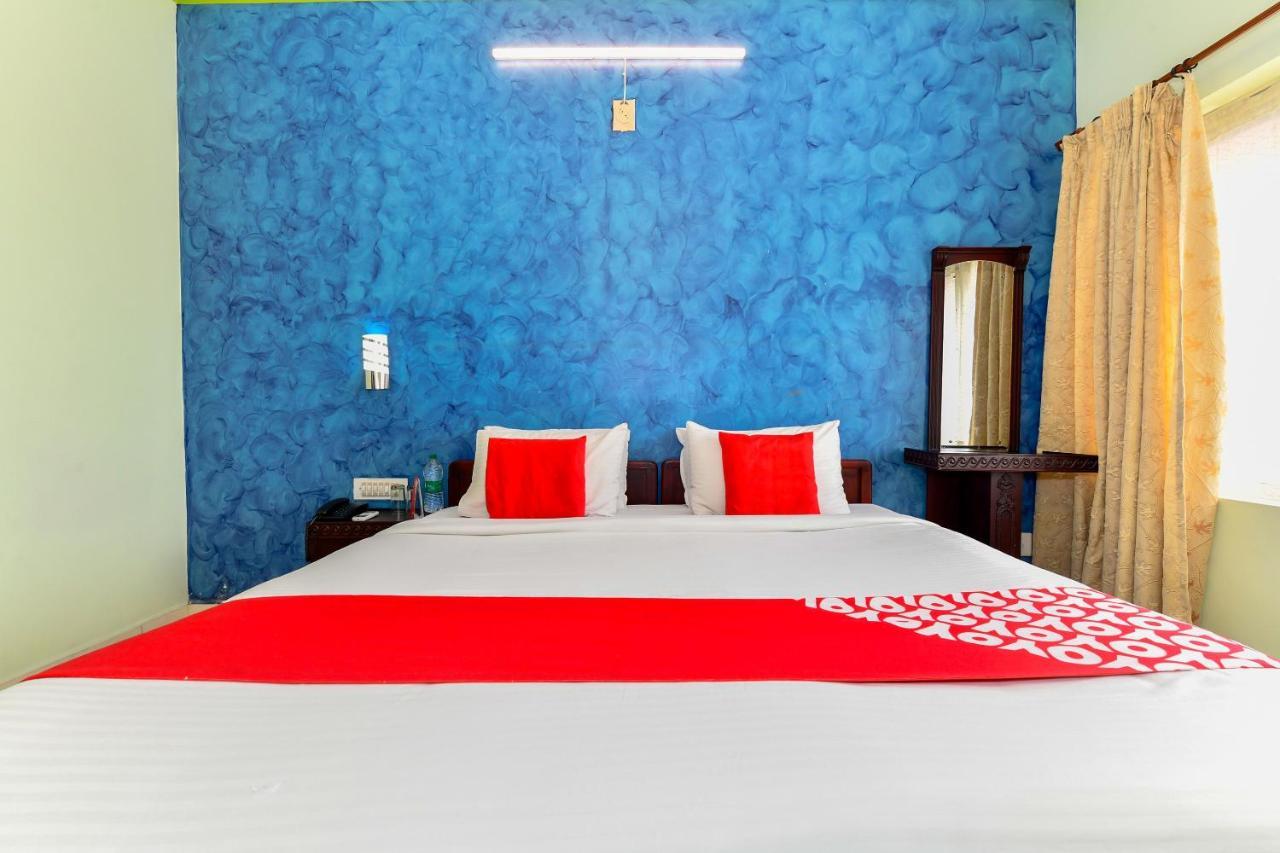 Oyo Flagship 9560 Hotel Bellwether Kochi Екстер'єр фото